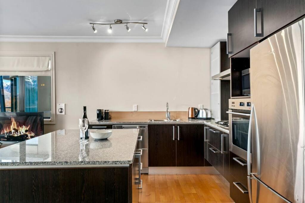 The Beacon - 2 Bedroom Luxe Apartment Queenstown Buitenkant foto